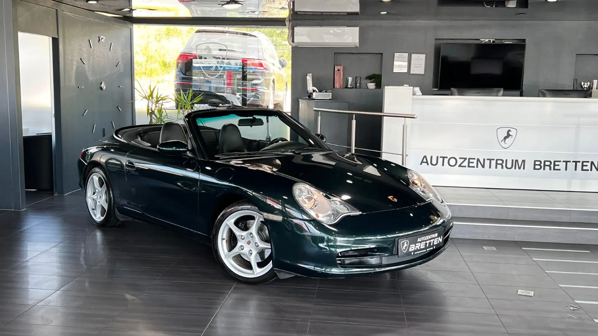 Porsche 996 911 Carrera 4 Cabriolet*Bi-Xenon*Tempo.*2.Hand Vert - 1