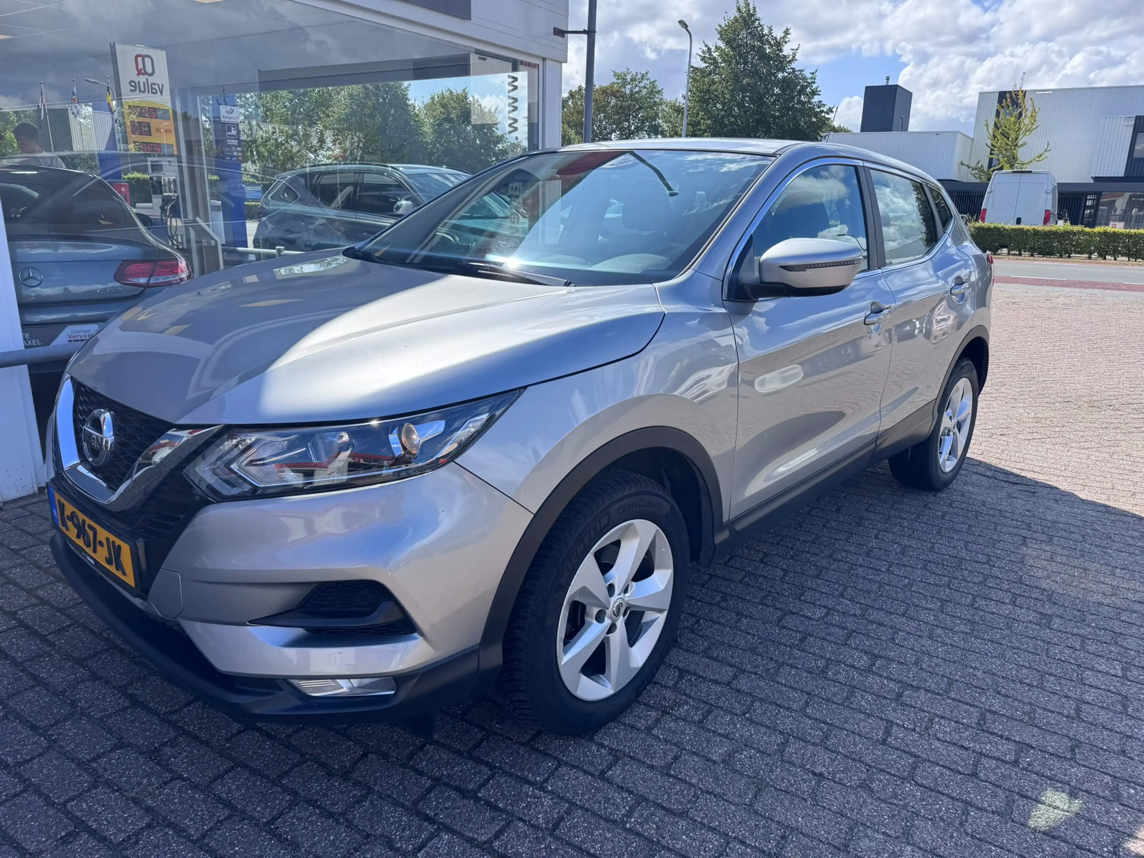 Nissan Qashqai 1.3 DIG-T Acces Edition — photo 3