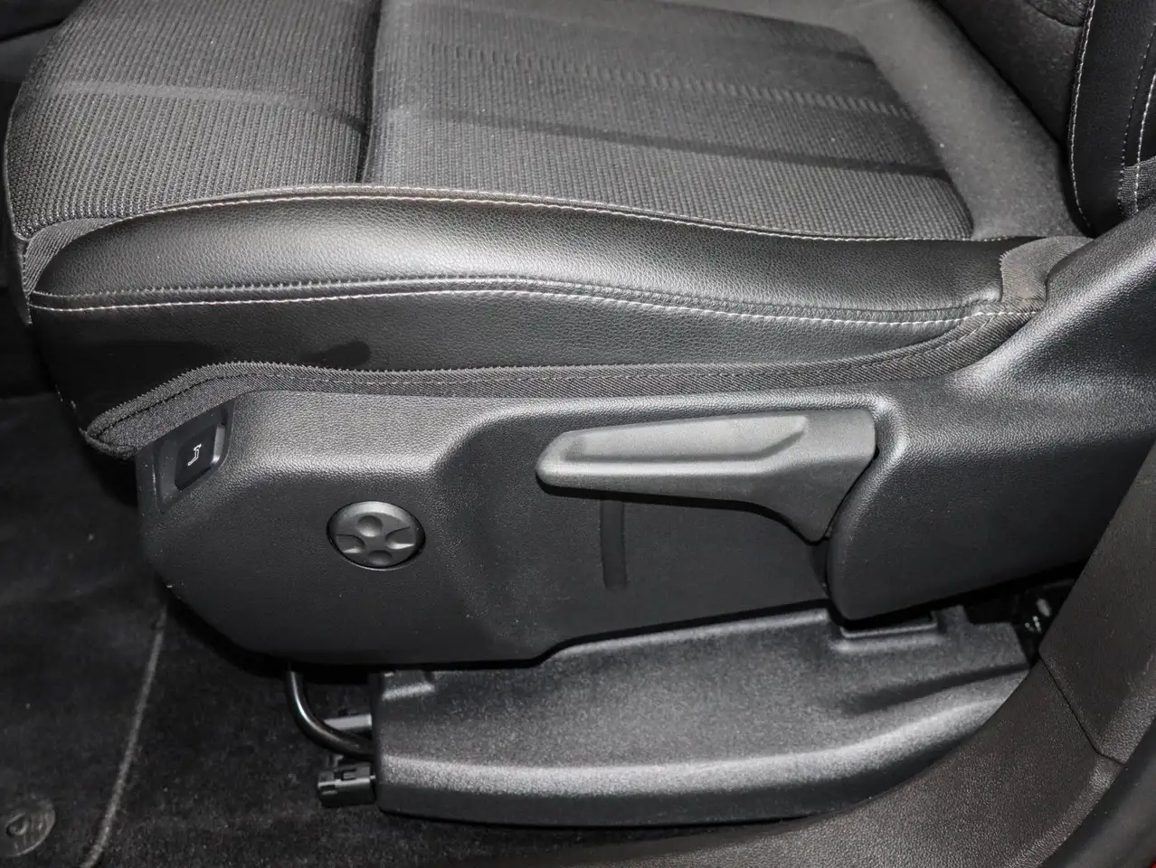 Opel Grandland GS*PDC*Kamera*SHZ*LHZ*LED* 16