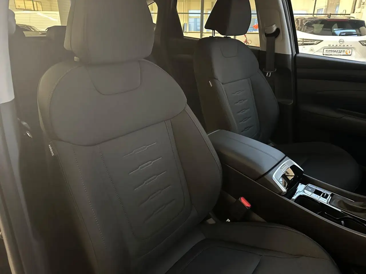 Hyundai TUCSON T-GDI DCT Trend Navi+virtCP+ACC+Kamera+SHZ+PDC+Kli 11