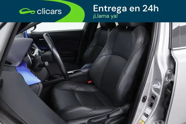 Toyota C-HR view 14