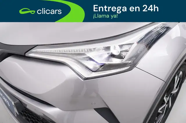 Toyota C-HR view 10