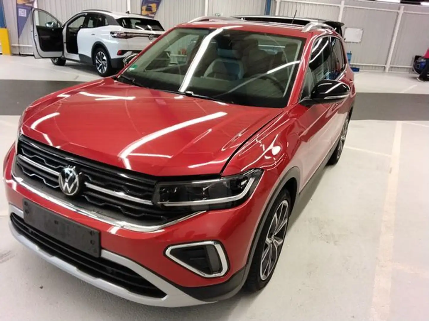 Volkswagen T-Cross Style TSi DSG NWAnschlussgarantie  02/30 Rot - 2
