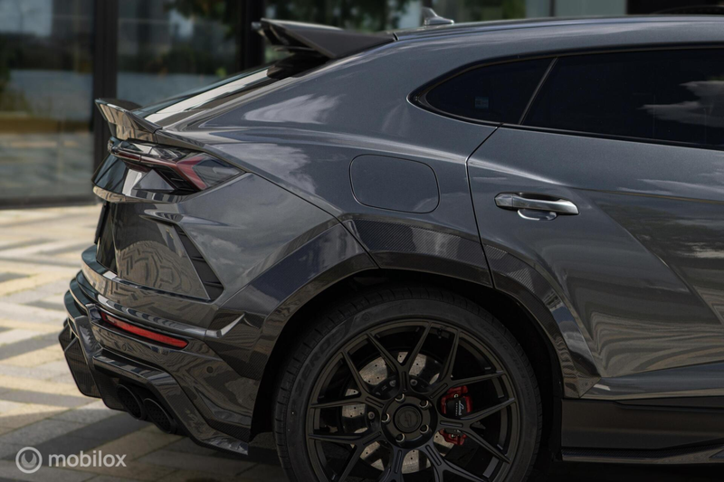 Lamborghini Urus 4.0 V8 Widebody Carbon 735pk | 23 inch SP — photo 15