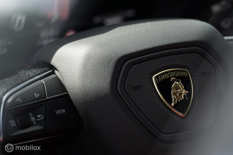 Lamborghini Urus 4.0 V8 Widebody Carbon 735pk | 23 inch SP — photo 18