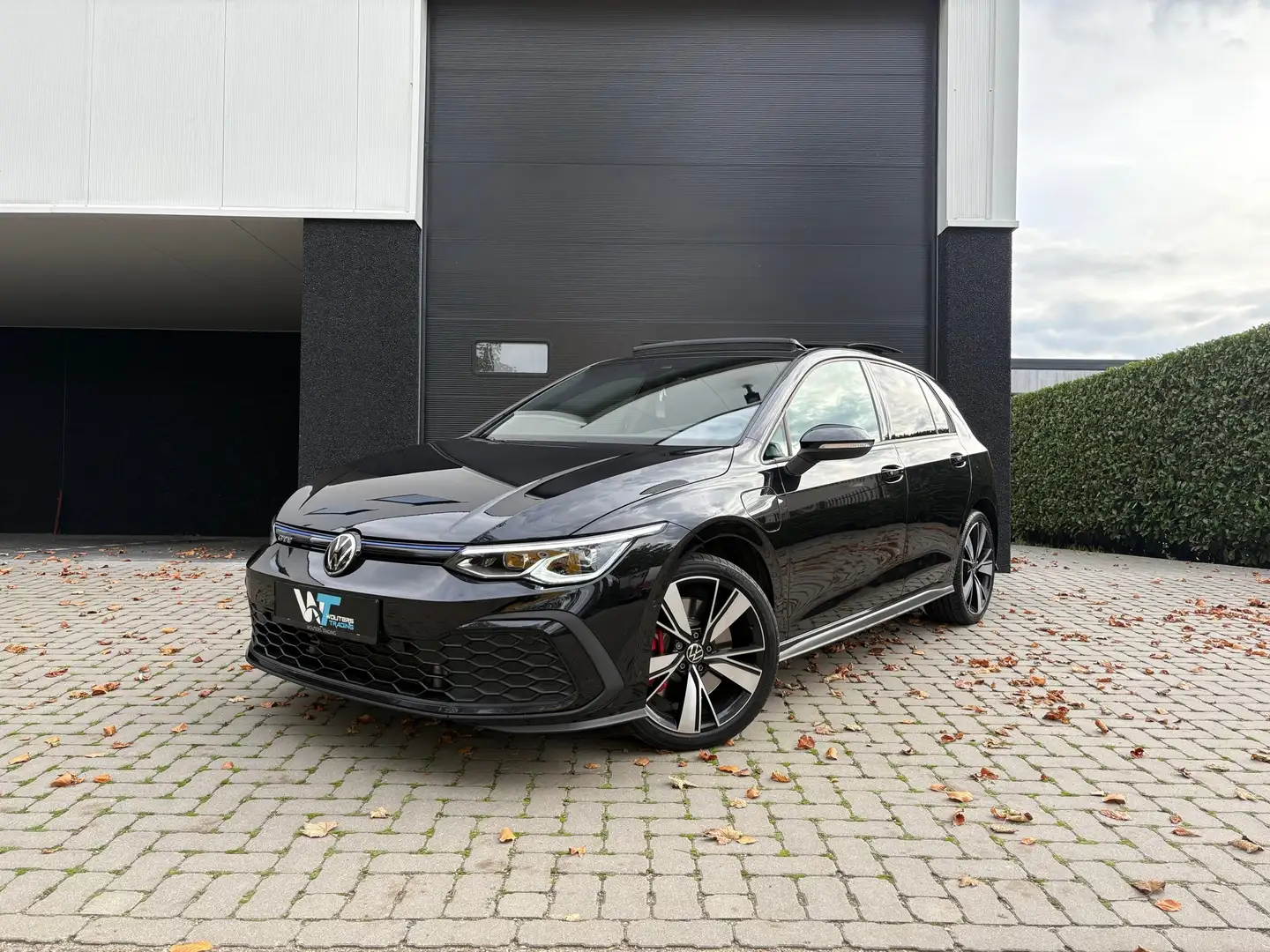 Volkswagen Golf GTE 1.4 eHybrid - Pano - Trekhaak - nieuwstaat Zwart - 2