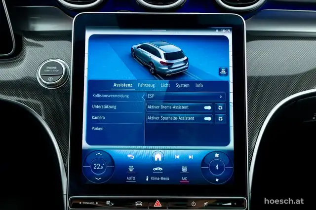 Mercedes-Benz C-Class view 15