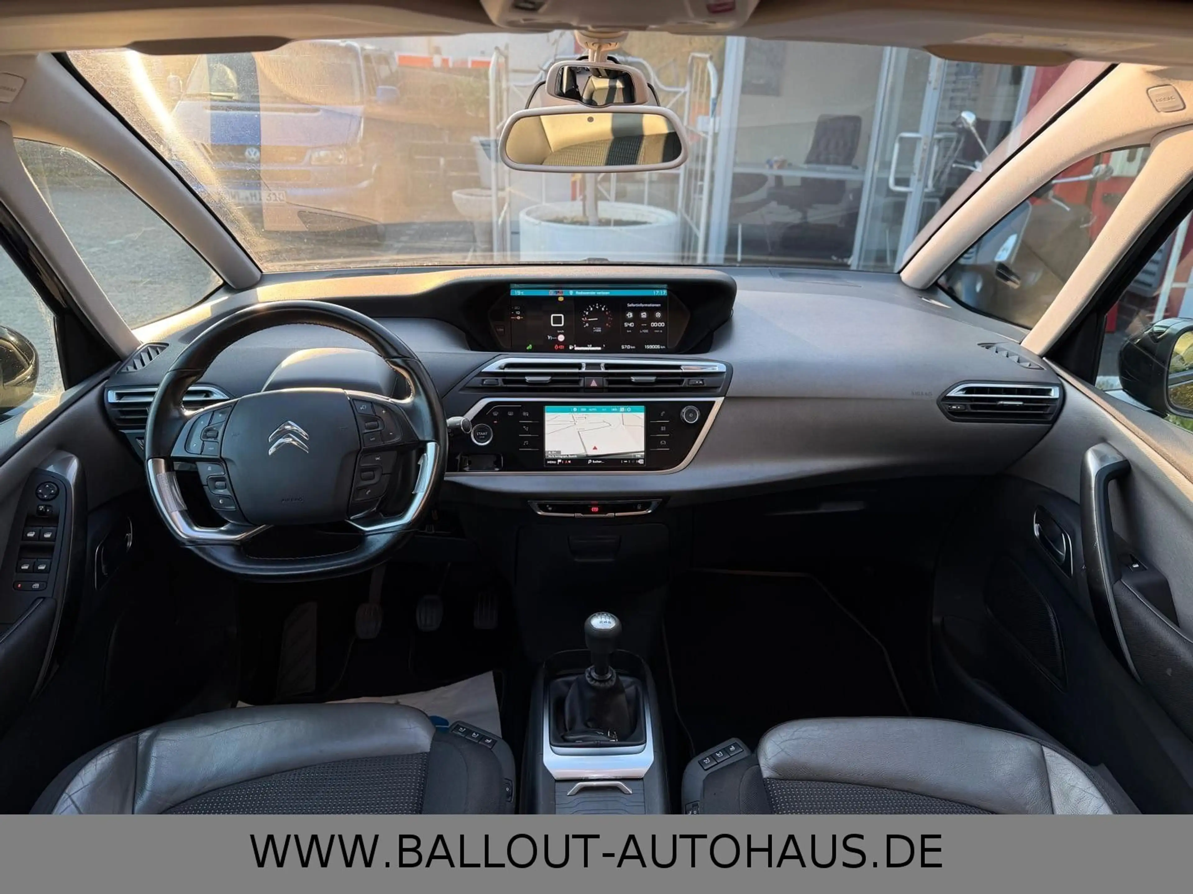 Citroen Grand C4 Picasso *2.HAND*KLIMA*NAVI*TOT*7-SITZER* — photo 15
