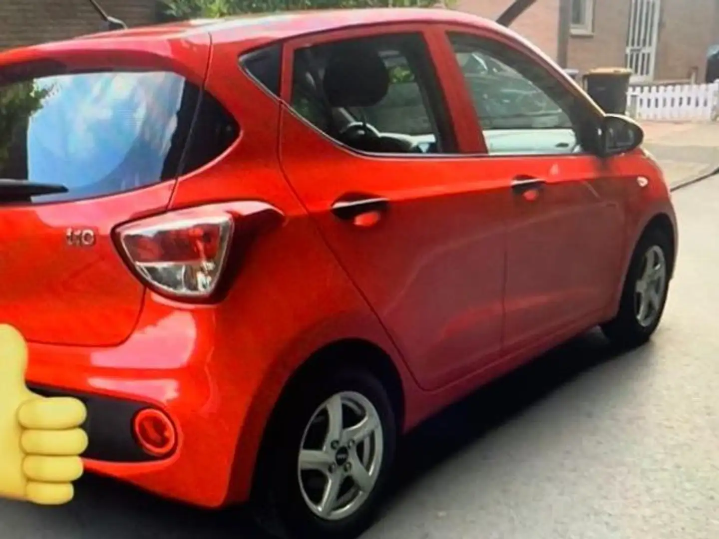 Hyundai i10 i10 1.0i Fun (EU6d-TEMP) Красный - 1