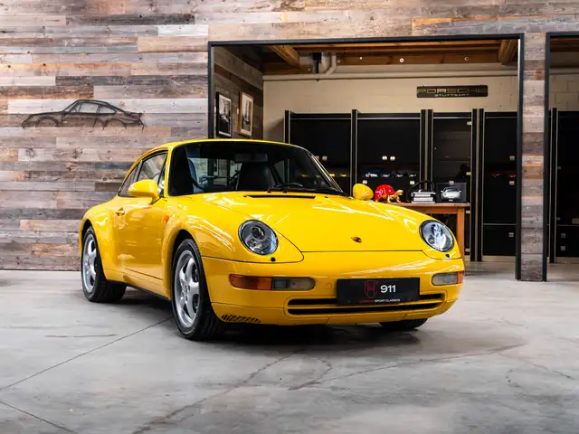 Porsche 993 Carrera 2 / only 76.000km / Porsche Classic check