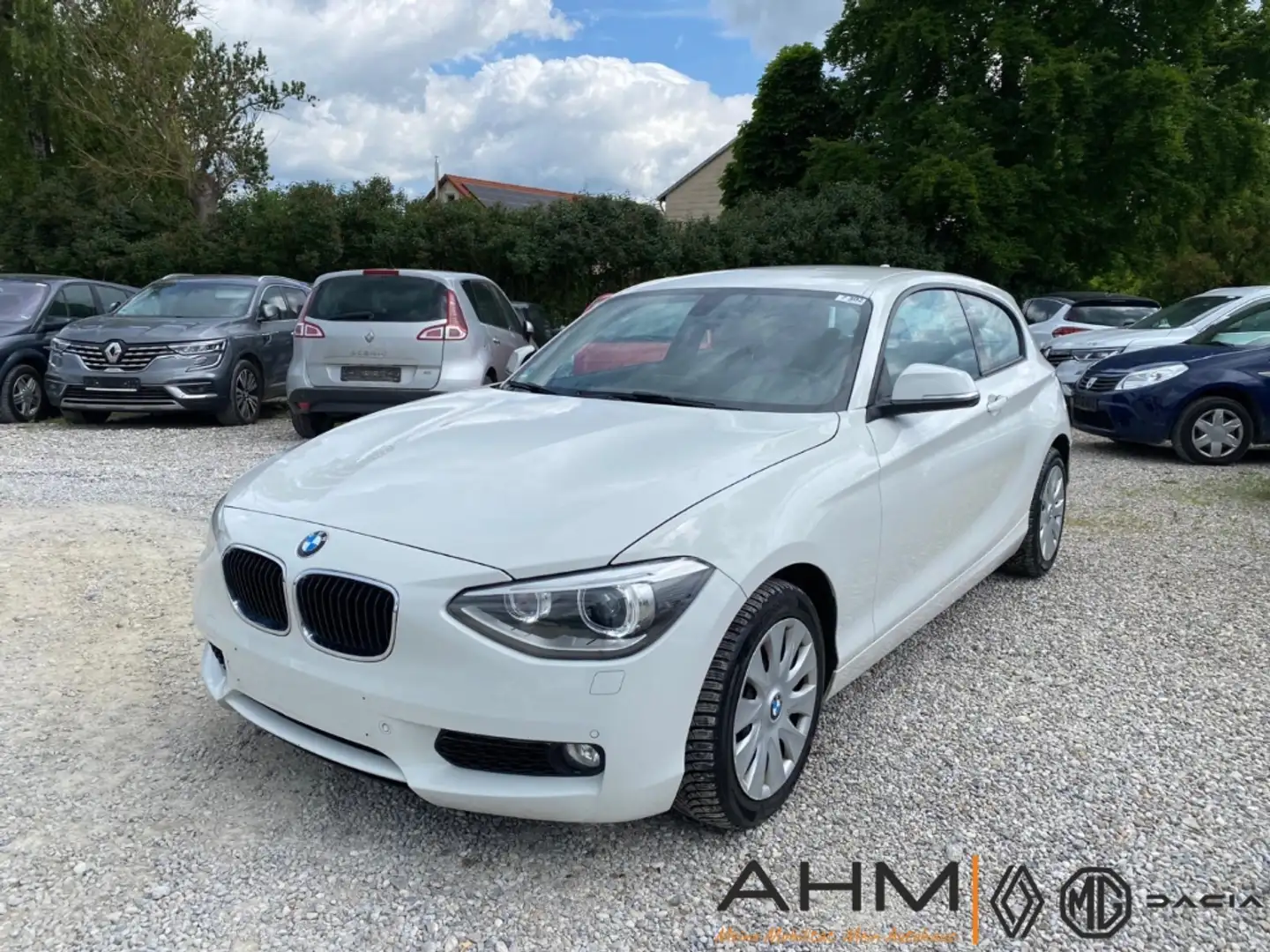 BMW 114 i  NAVI LEDER EXPORT/HÄNDLER Blanco - 1