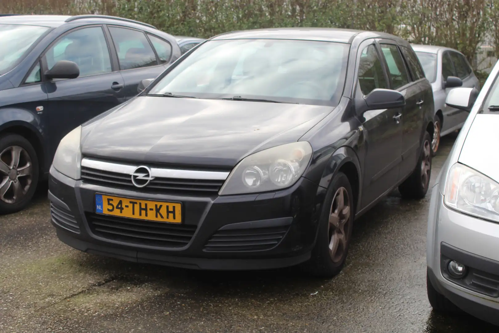 Opel Astra Wagon 1.6 Edition Airco/Trekhaak/Lichtmetalen velg Zwart - 1