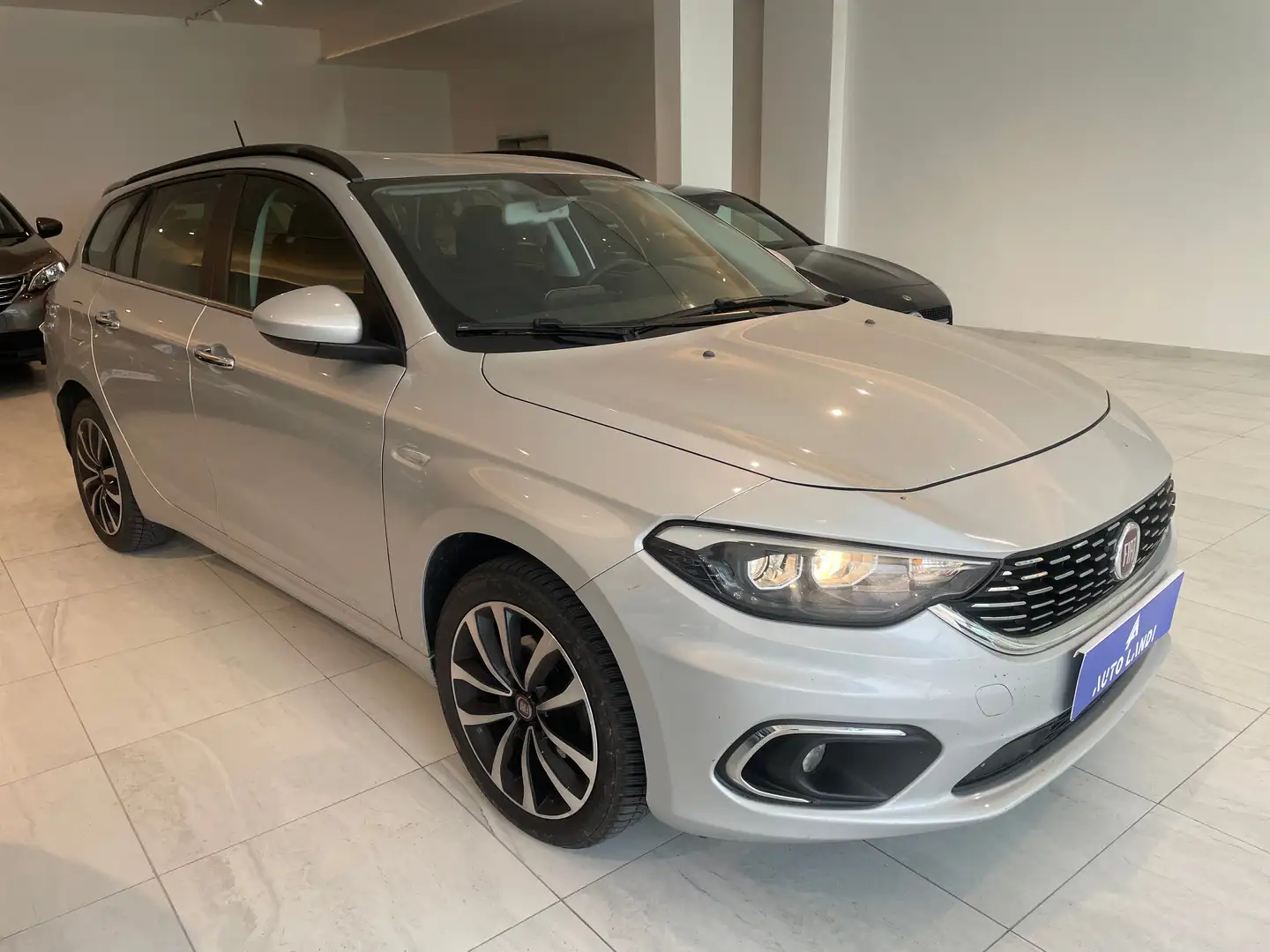 Fiat Tipo SW 1.6 mjt Easy Business s Zilver - 2
