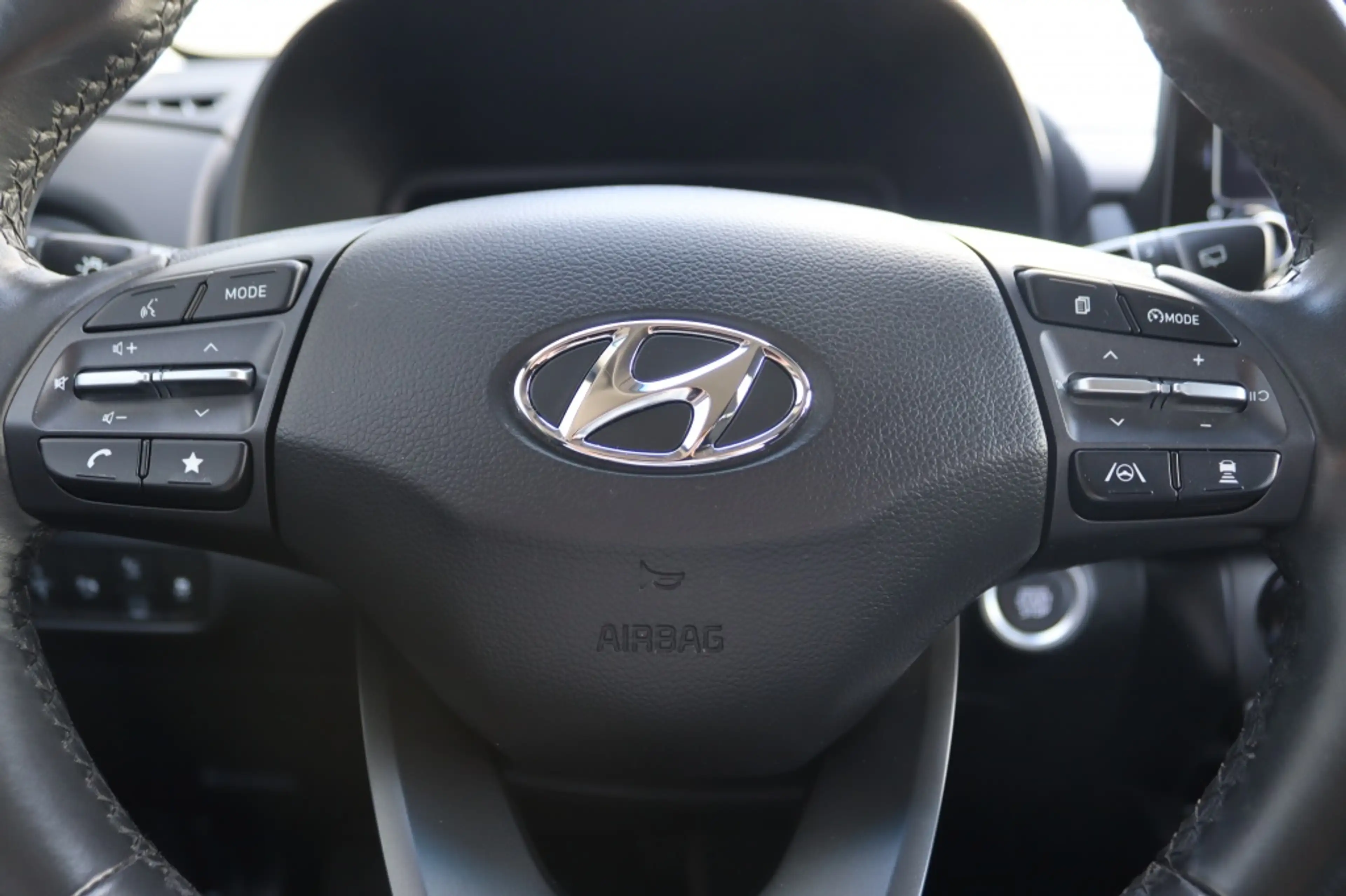 Hyundai KONA 1.6 GDI HEV Fashion — photo 13