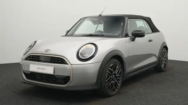 MINI Cooper C Cabrio Favoured Trim