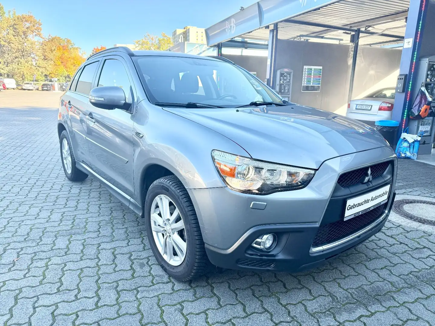 Mitsubishi ASX Intense 4WD,Hängerkupp,Standheiz,PaNo,PDC Šedá - 2