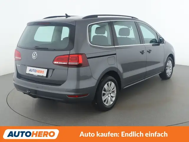 Volkswagen Sharan view 6