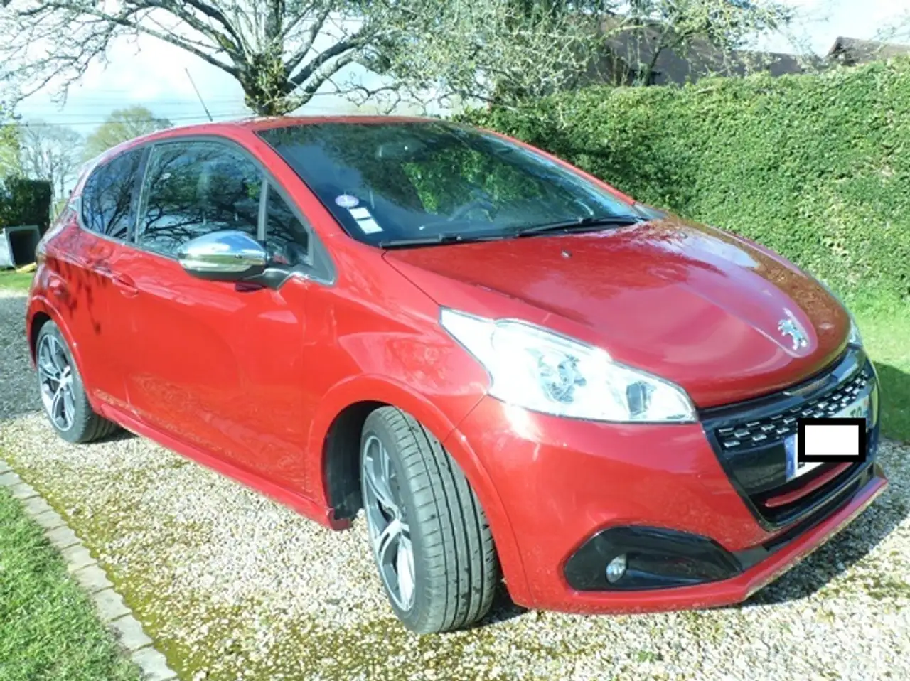 Peugeot 208 208 — photo 2