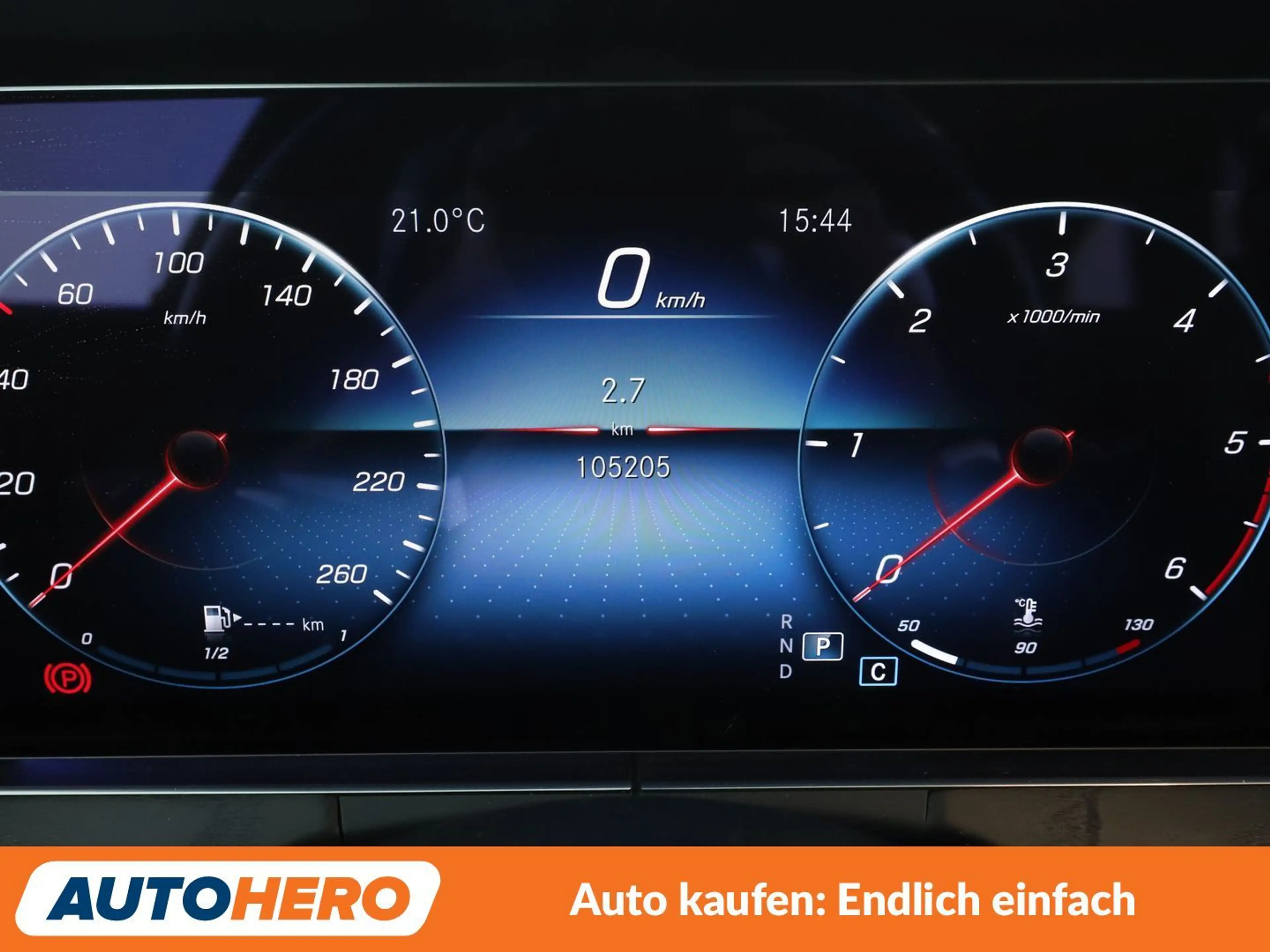 Mercedes-Benz E 220 E 220 d AMG Line — photo 15