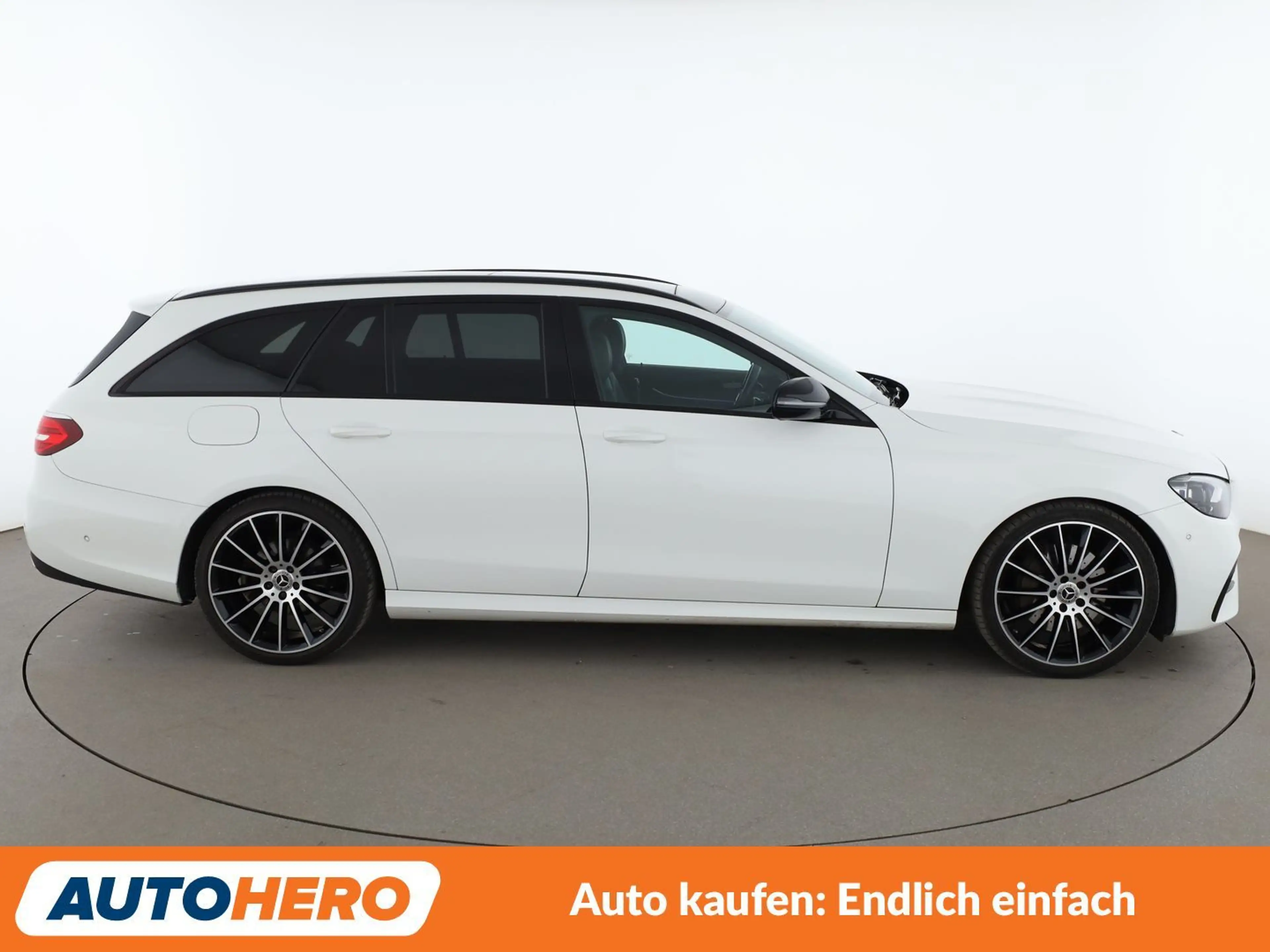 Mercedes-Benz E 220 E 220 d AMG Line — photo 4
