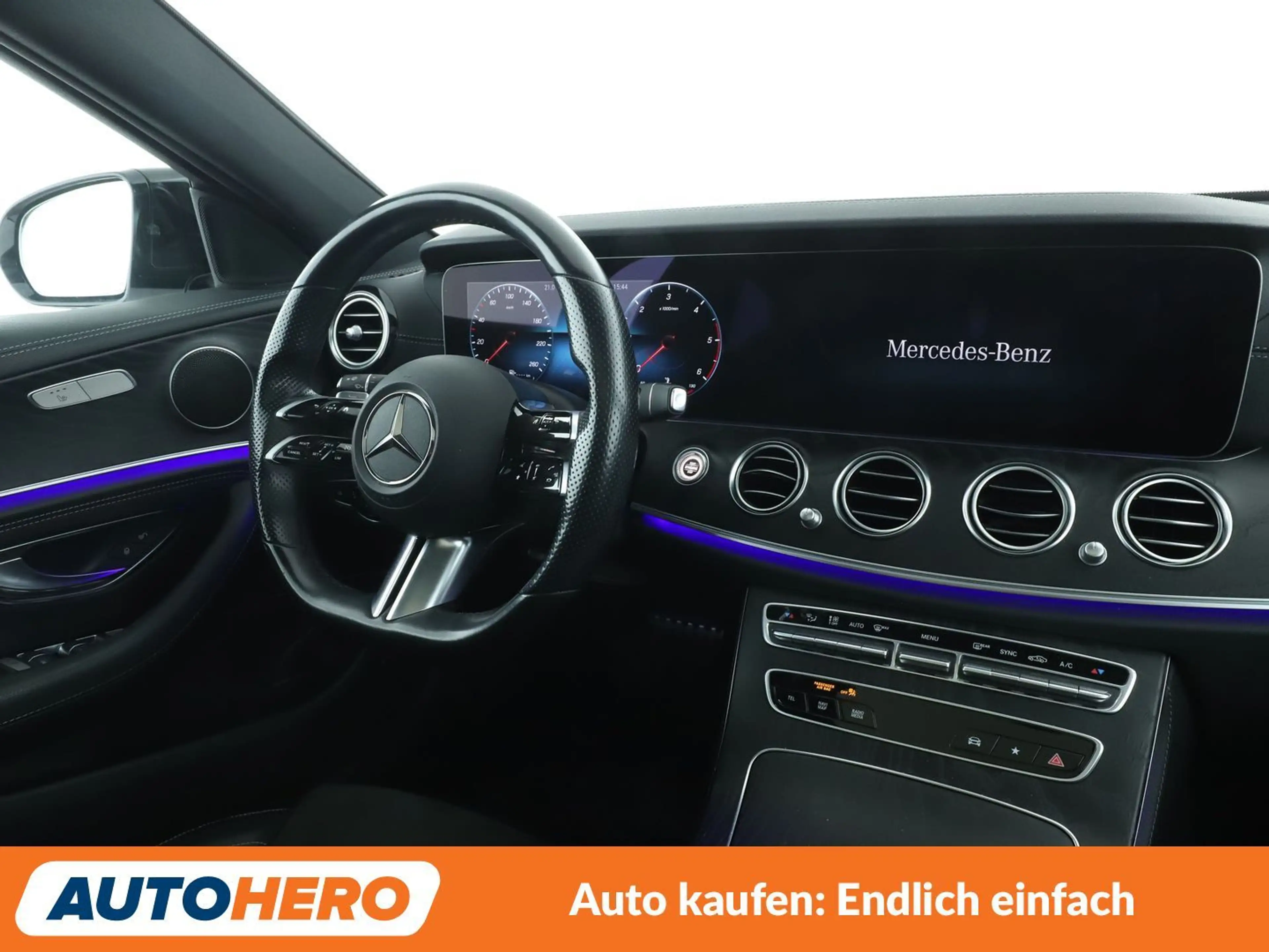 Mercedes-Benz E 220 E 220 d AMG Line — photo 12
