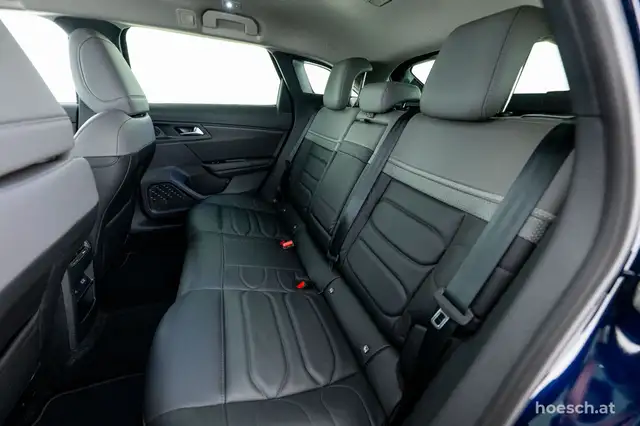 Citroen C5 X view 8
