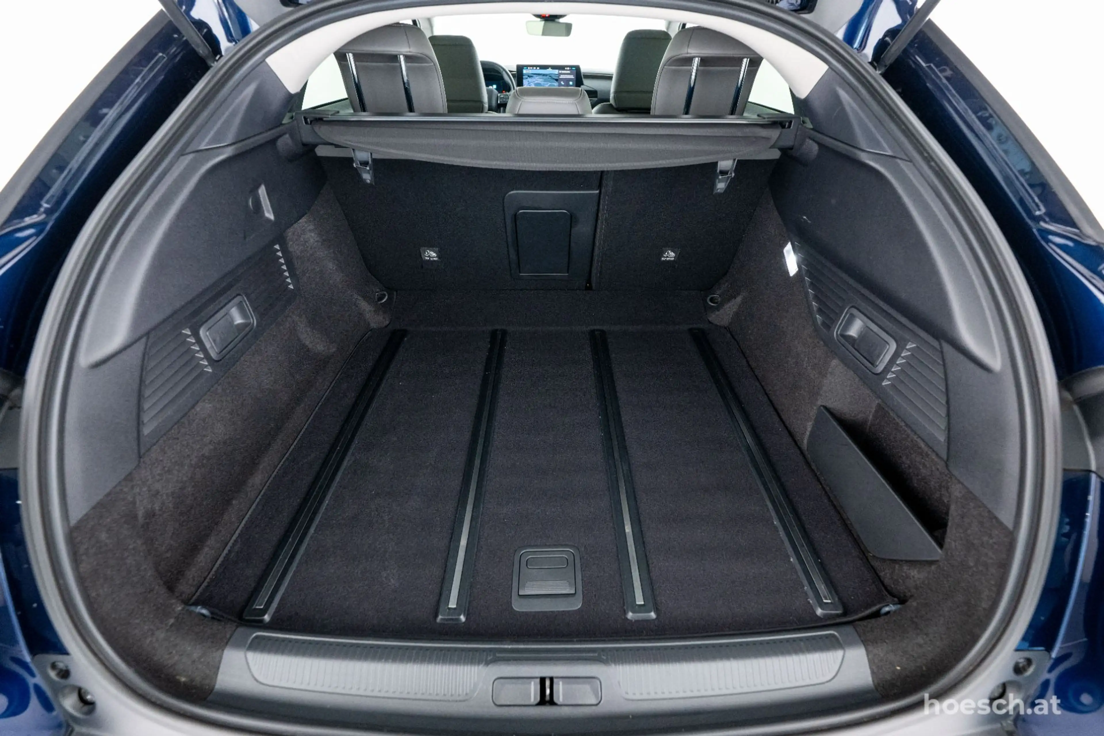 Citroen C5 X PureTech 130 PLUS 19" HEAD-UP LEDER AKTION -53% — photo 9