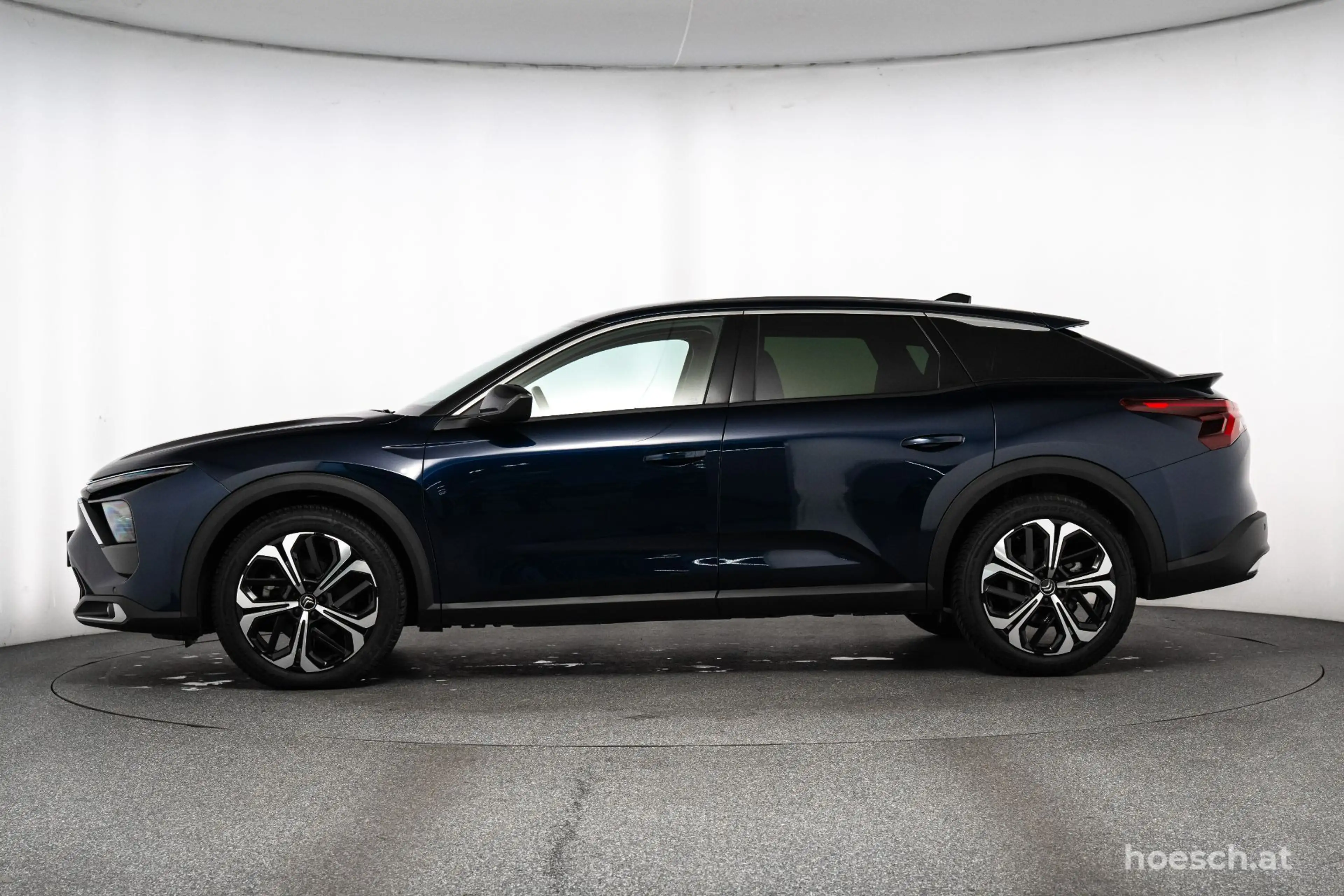 Citroen C5 X PureTech 130 PLUS 19" HEAD-UP LEDER AKTION -53% — photo 4