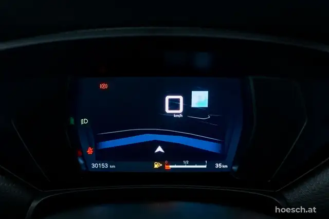 Citroen C5 X view 11