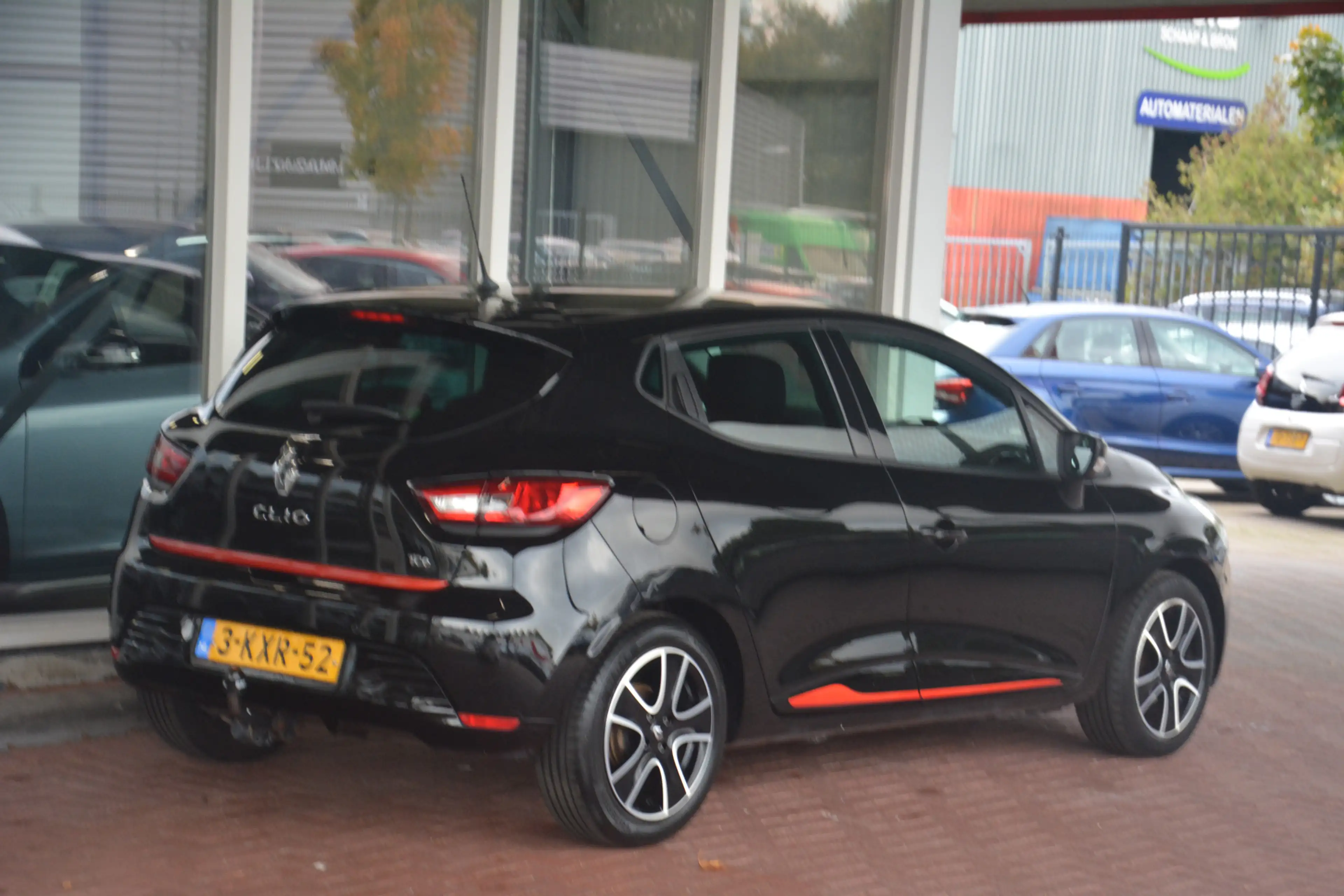 Renault Clio 0.9 TCe Expression | Navigatie | Trekhaak | Airco — photo 28