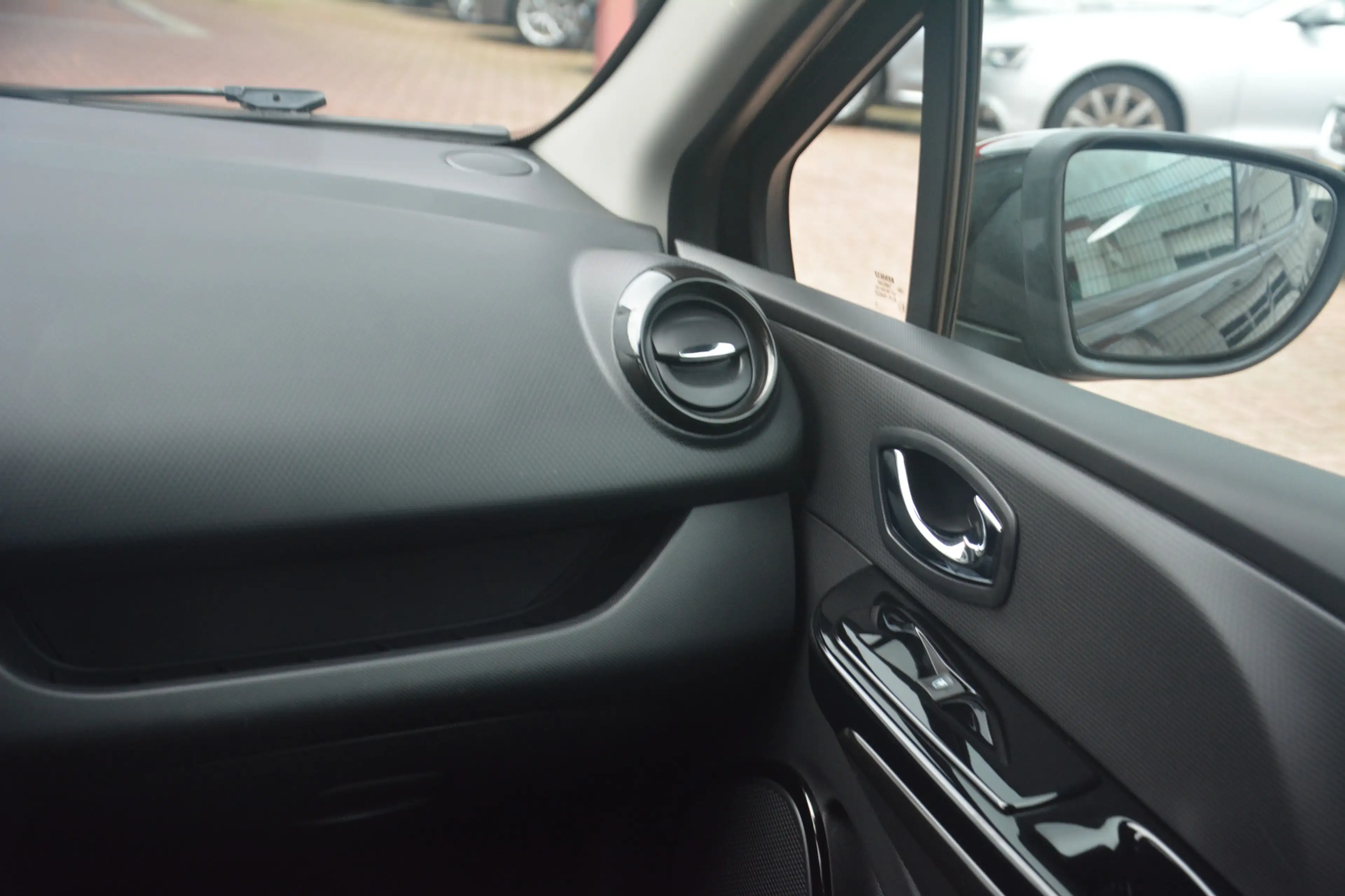 Renault Clio 0.9 TCe Expression | Navigatie | Trekhaak | Airco — photo 21