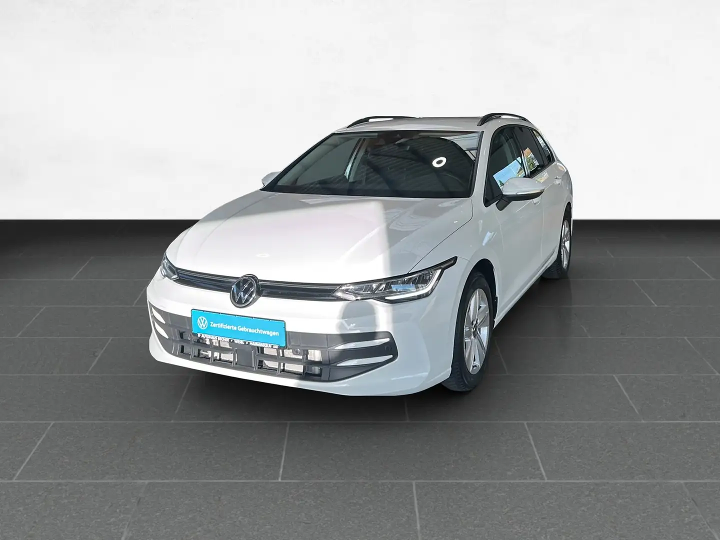 Volkswagen Golf Variant Life 1.5 eTSI DSG /AHK/CarPlay/LED Weiß - 2