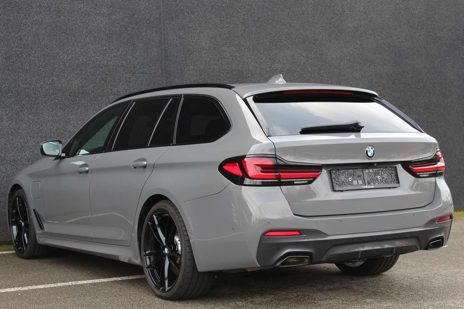 BMW Série 5 Touring Individual 530e -  - Joinsteer - #5