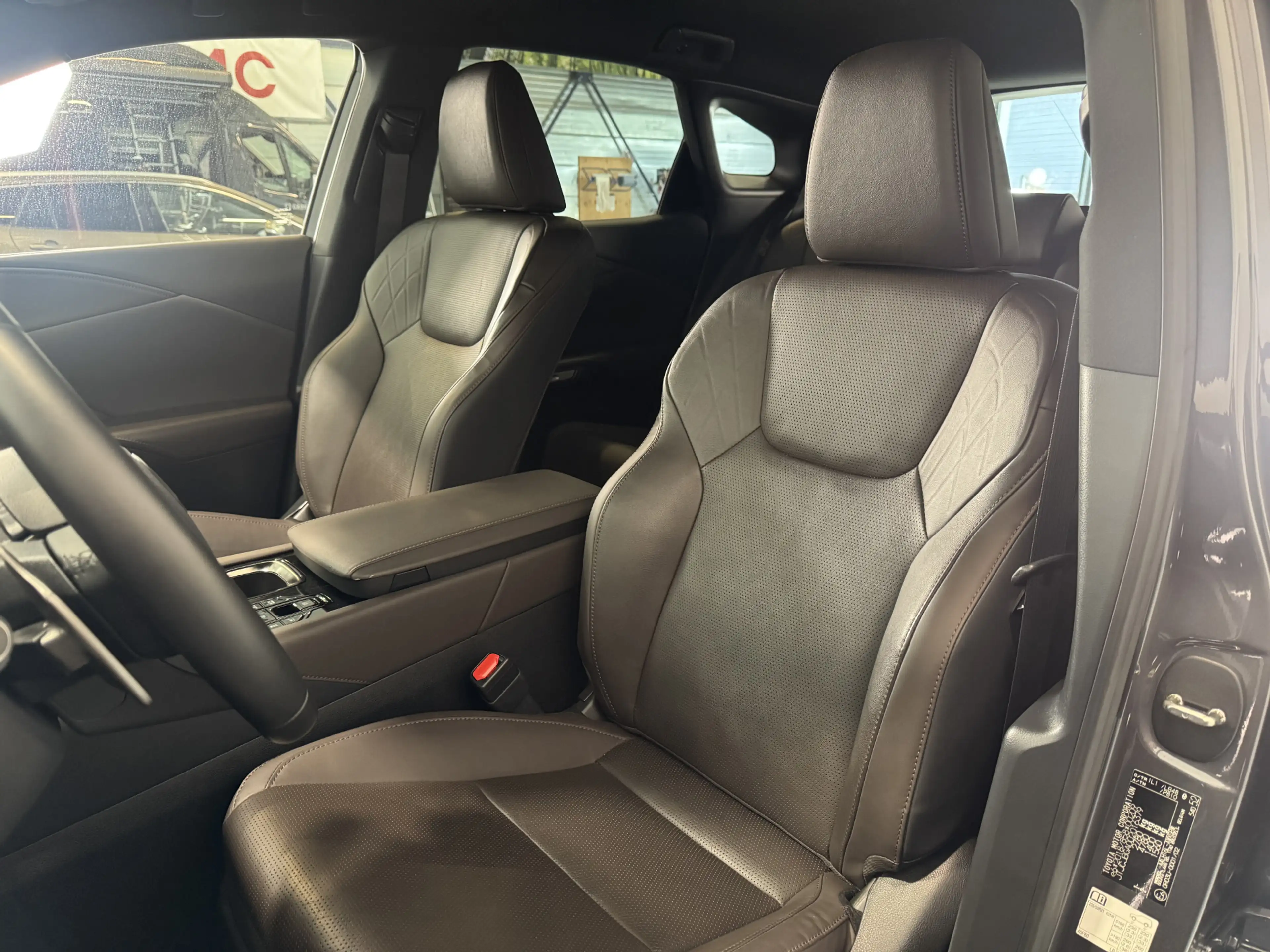 Lexus RX 450h 450h+ Plug-in Hybrid Luxury Line | volleder | Stoe — photo 7