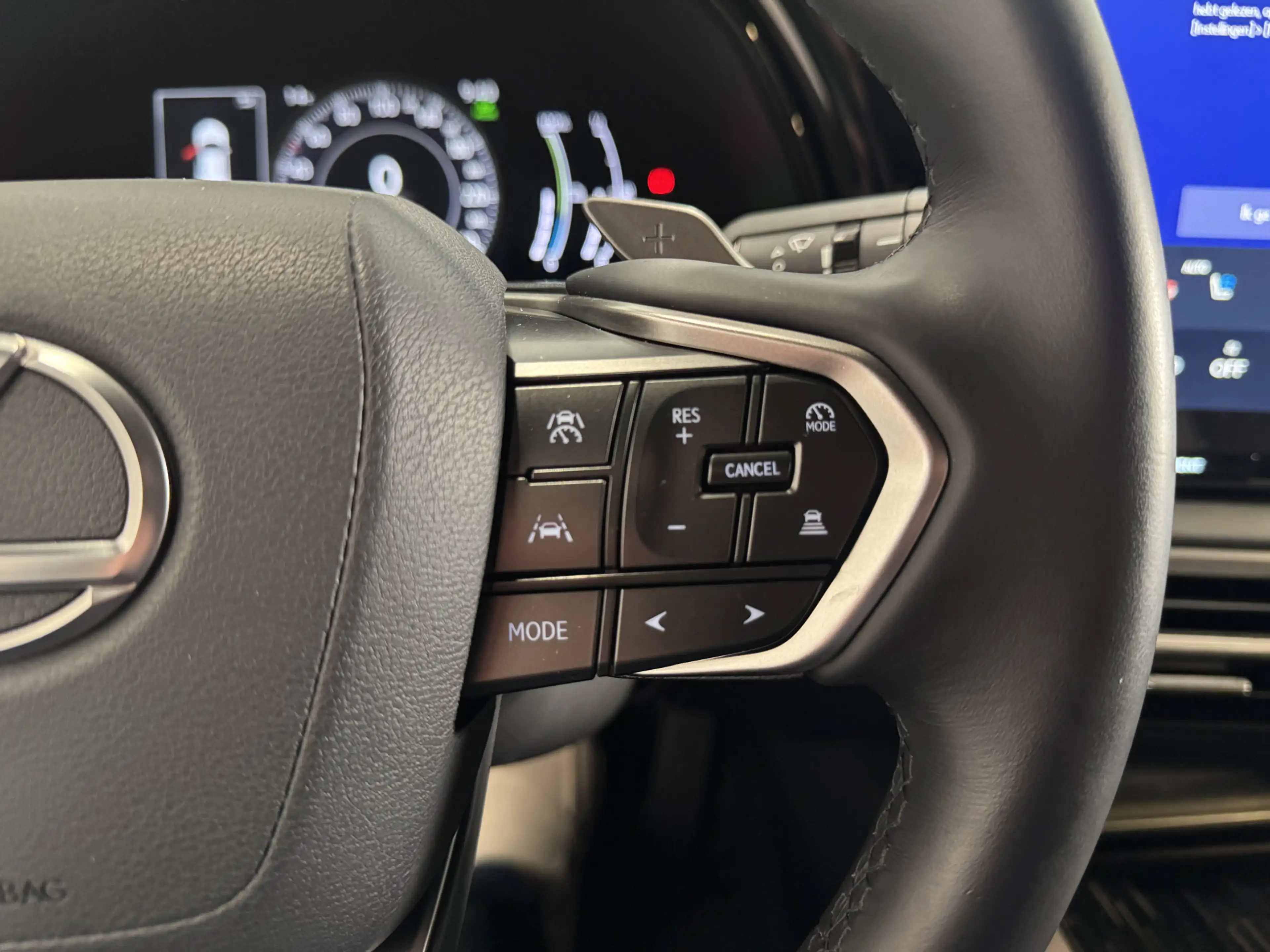 Lexus RX 450h 450h+ Plug-in Hybrid Luxury Line | volleder | Stoe — photo 12