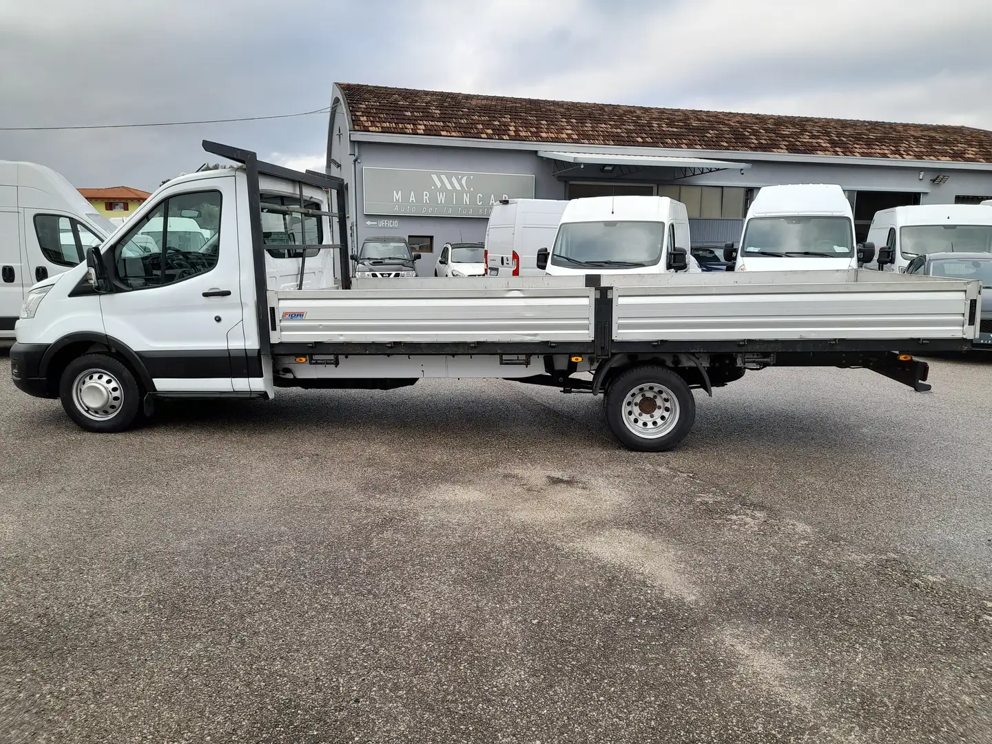 Ford Transit 350 2.0 TDCI 170CV TREND L5 RWD RUOTE GEMELLATE Bianco - 1