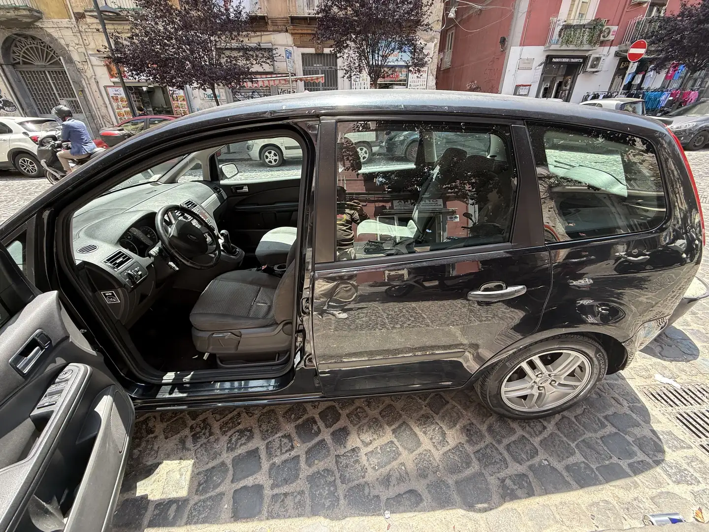 Ford ford car lancia Černá - 2