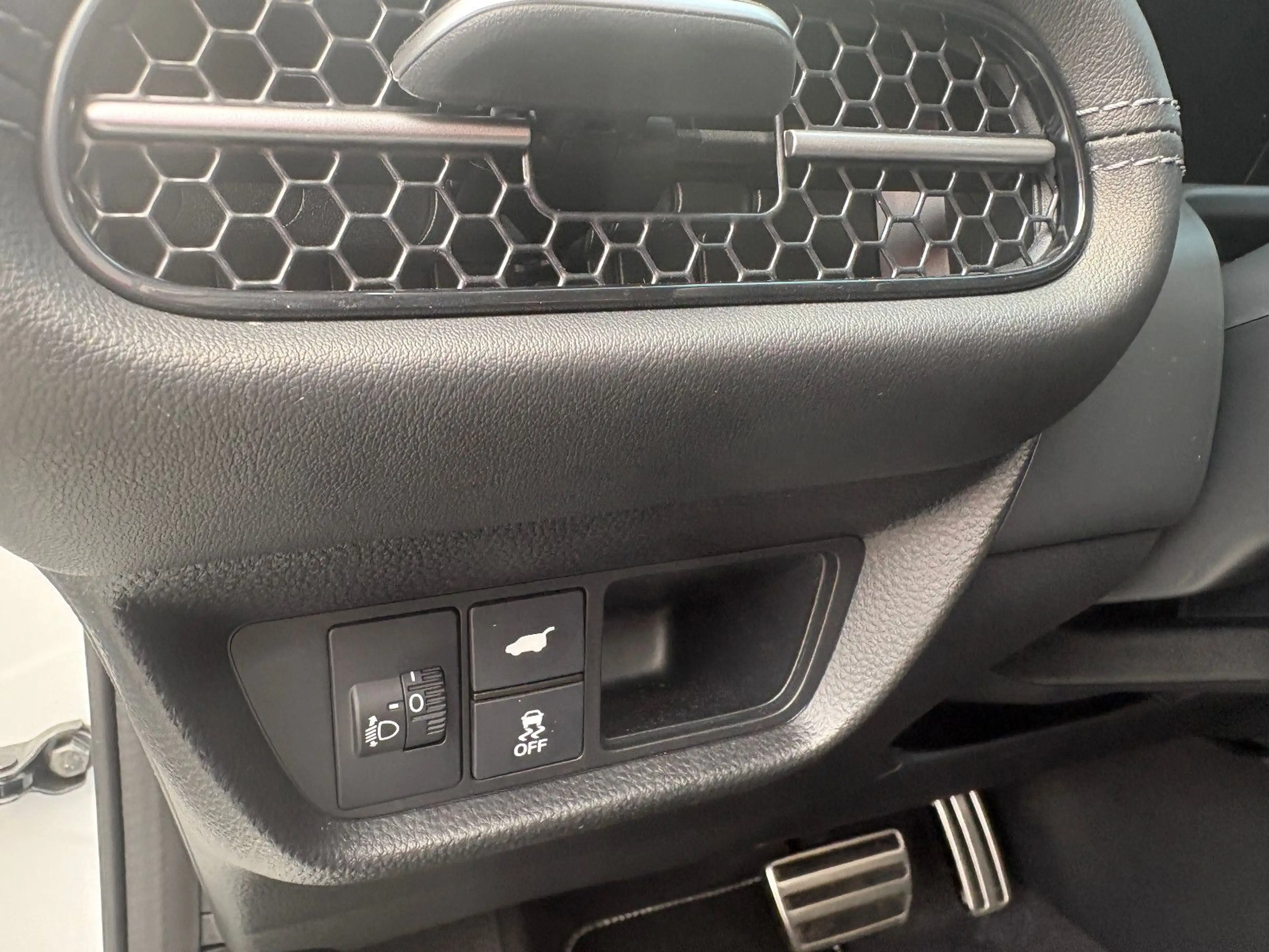 Honda ZR-V 2,0 e:HEV Sport Navi/LED/Kamera — photo 15