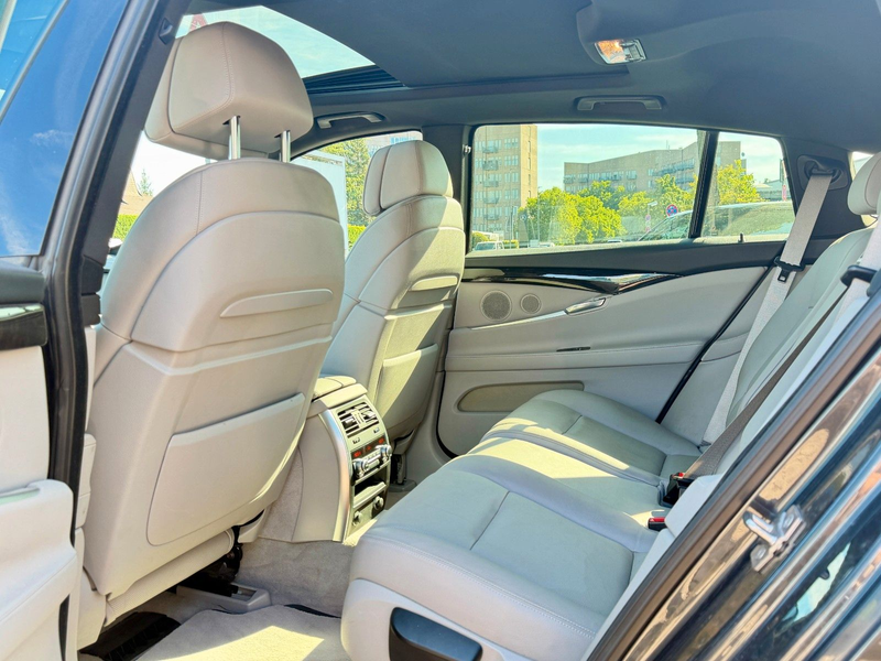 BMW 535 i GT*Pano*HuD*Keyless*Memory*ComfortSitz*Cam — photo 14