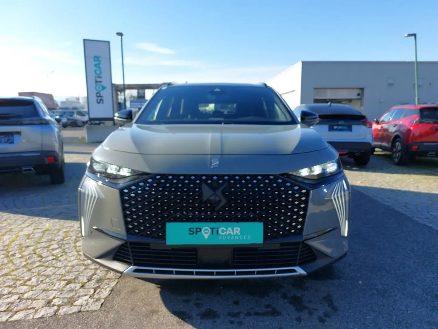 DS Automobiles DS 7 Crossback DS7 PHEV AWD 360 Performance Gris - 2