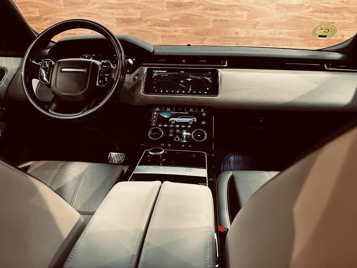 Land Rover Range Rover Velar 3.0D D300 RDynamic SE 4WD Auto Mauve - 2