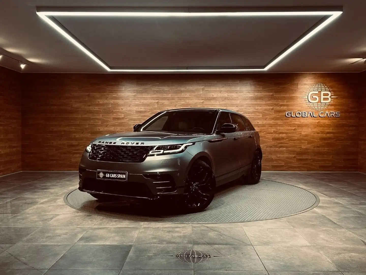 Land Rover Range Rover Velar 3.0D D300 RDynamic SE 4WD Auto Mauve - 1