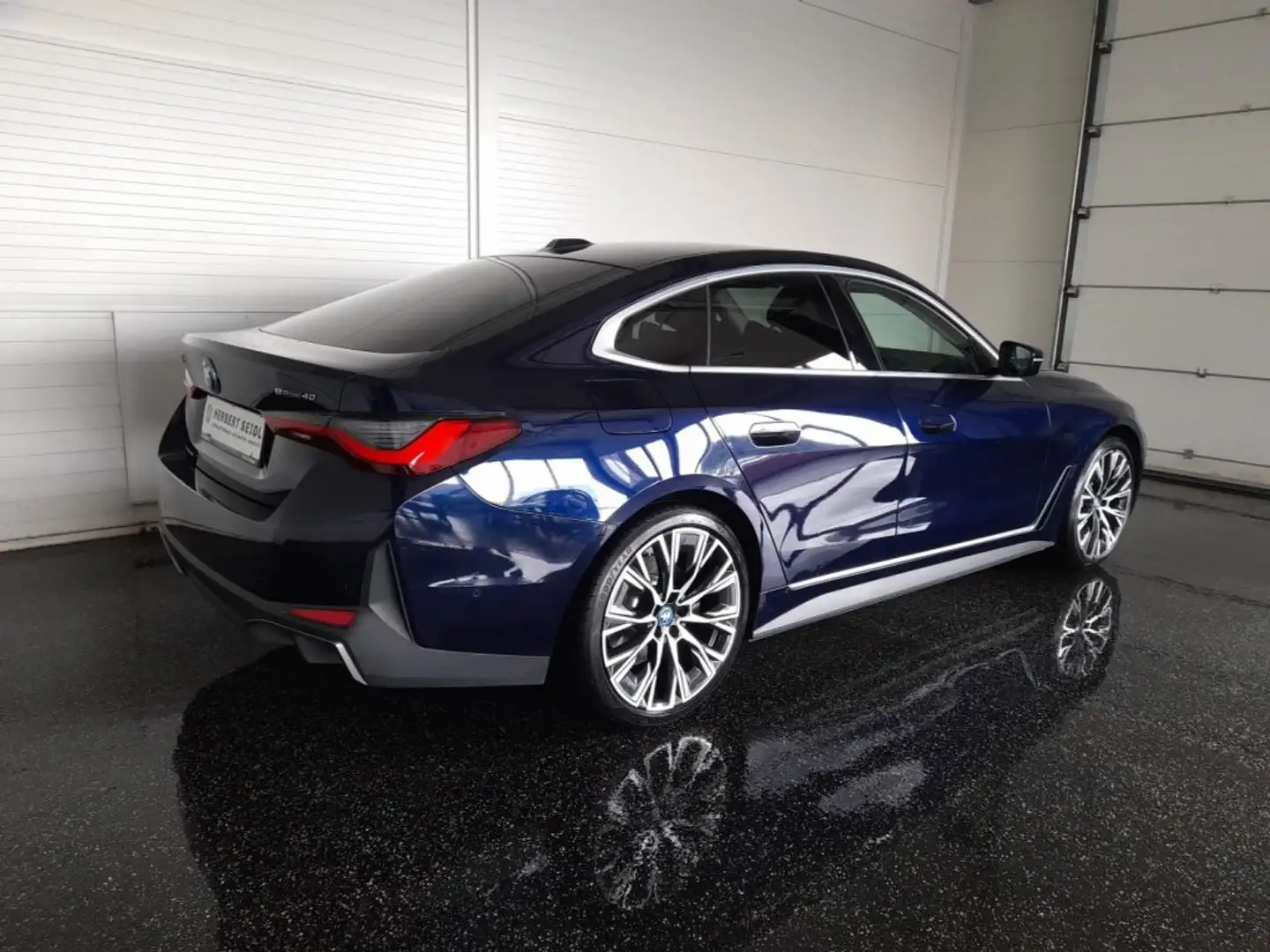 BMW i4 GC "BMW INDIVIDUAL" eDrive40 80,7kWh Aut. *20 ZOLL / VOLL LED & FLA / NAVI / DRIVING- & PARKINGASS. / KAMERA / KEYLESS* Blau - 2