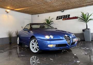 Alfa Romeo Spider 2.0