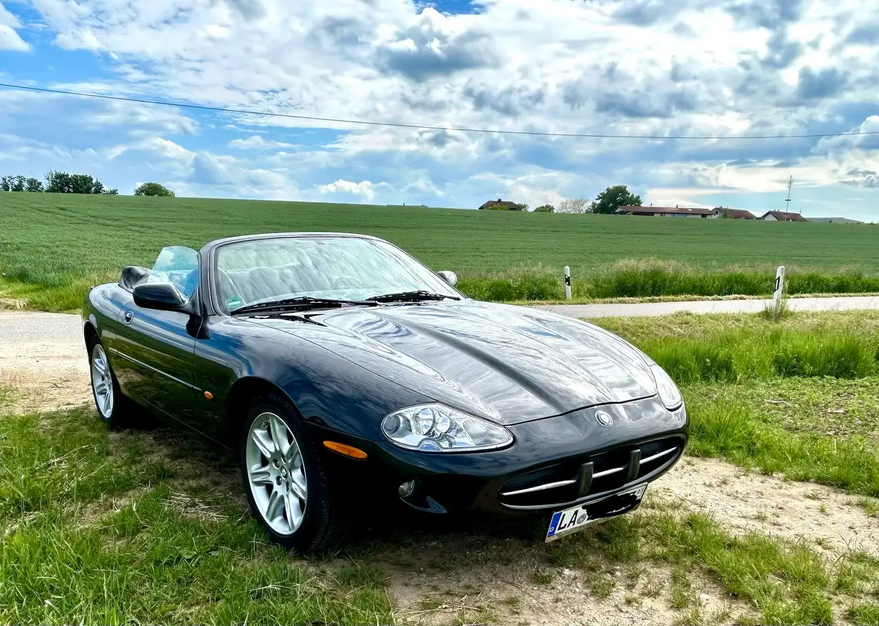 Jaguar XK8 Cabriolet, foto 6