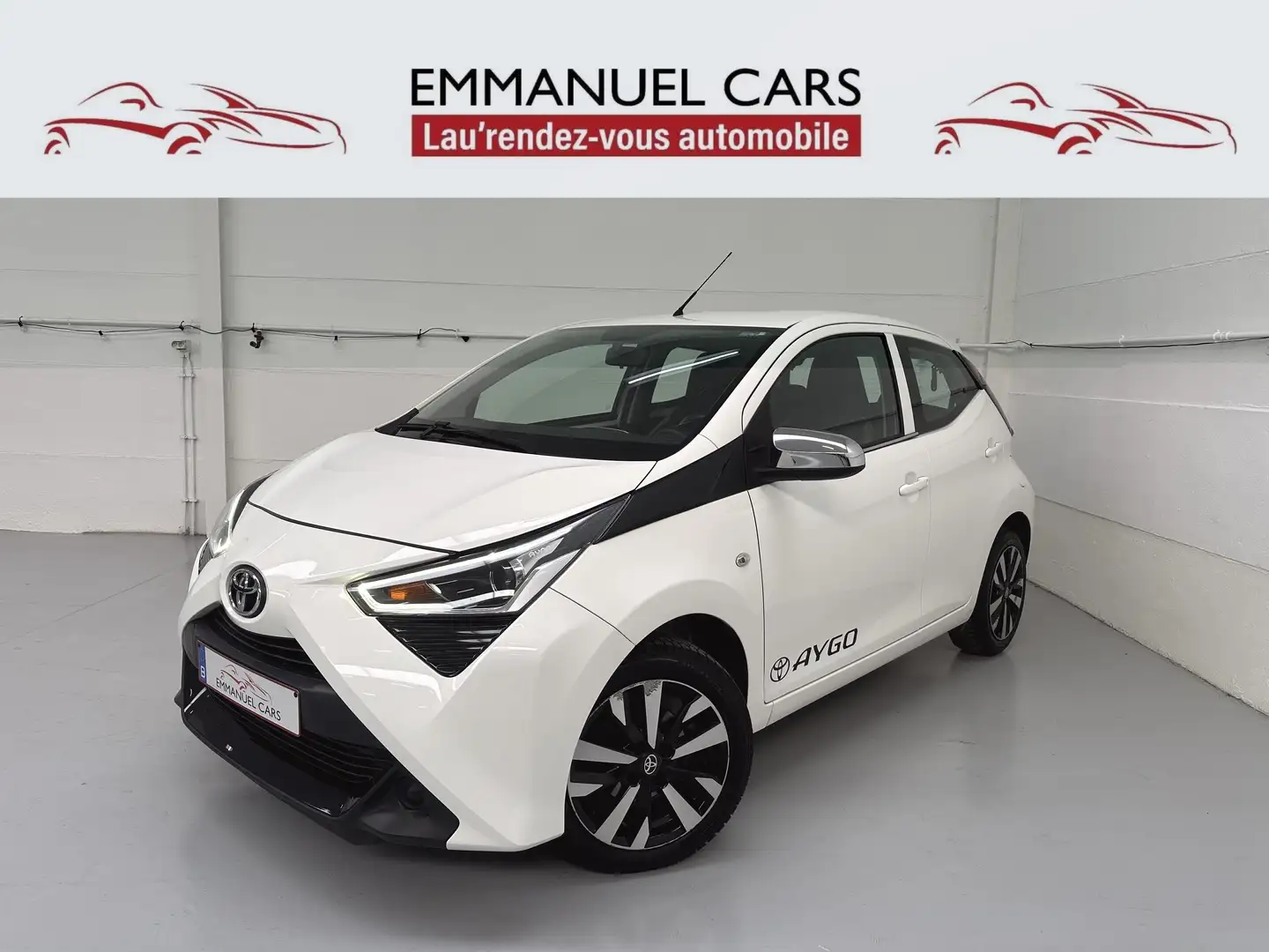 Toyota Aygo Aygo 1.0i VVT-i AUTOMATIQUE. Alu+CarPlay Blanc - 1