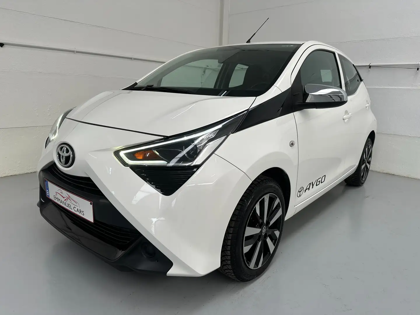 Toyota Aygo Aygo 1.0i VVT-i AUTOMATIQUE. Alu+CarPlay Blanc - 2