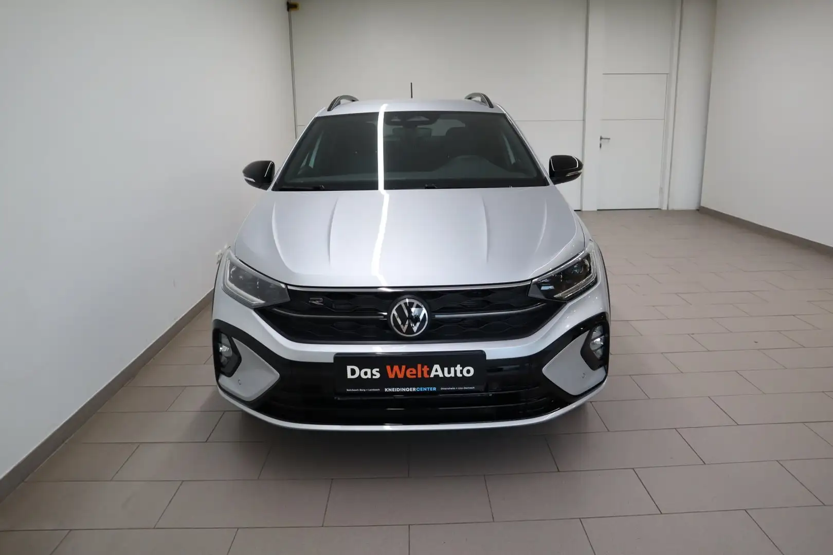 Volkswagen Taigo Sport TSI DSG Silber - 2