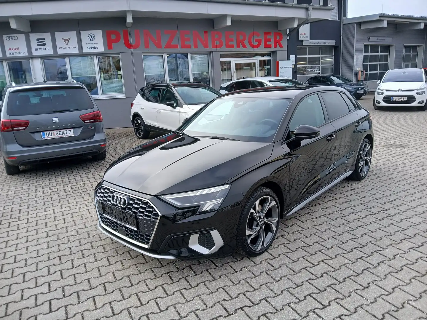Audi A3 35 TDI advanced ext. Schwarz - 1