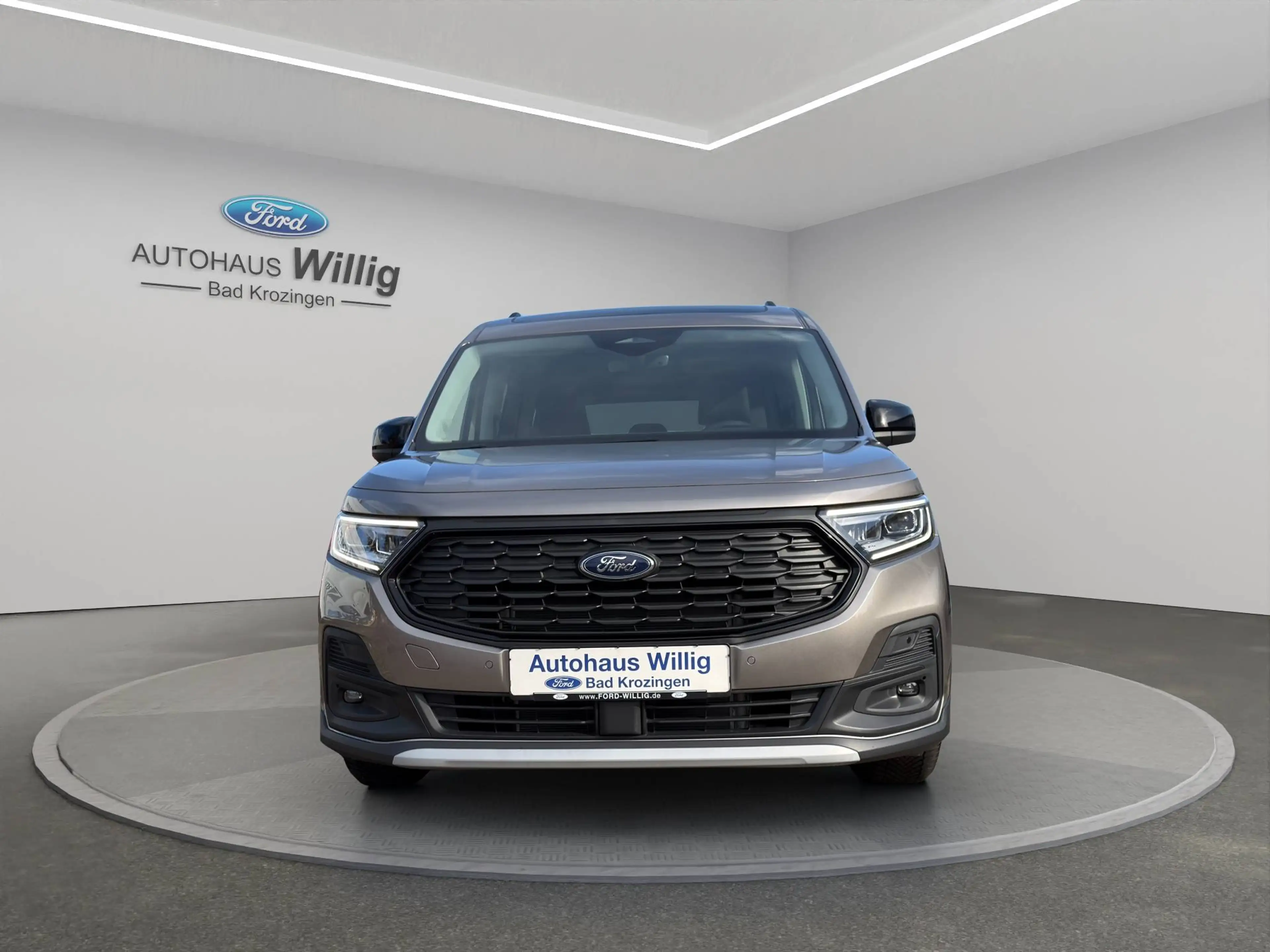 Ford Tourneo Connect Active AWD — photo 9
